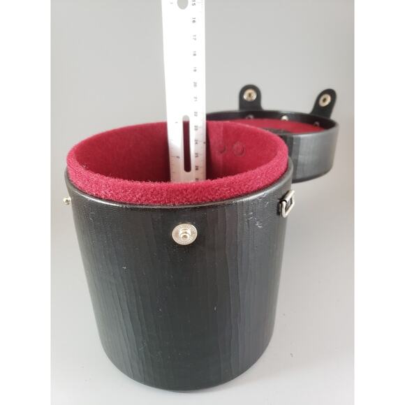 Canon LH-D16II Lens Case for Canon EF 28-70mm F2.8L USM - Picture 3 of 5